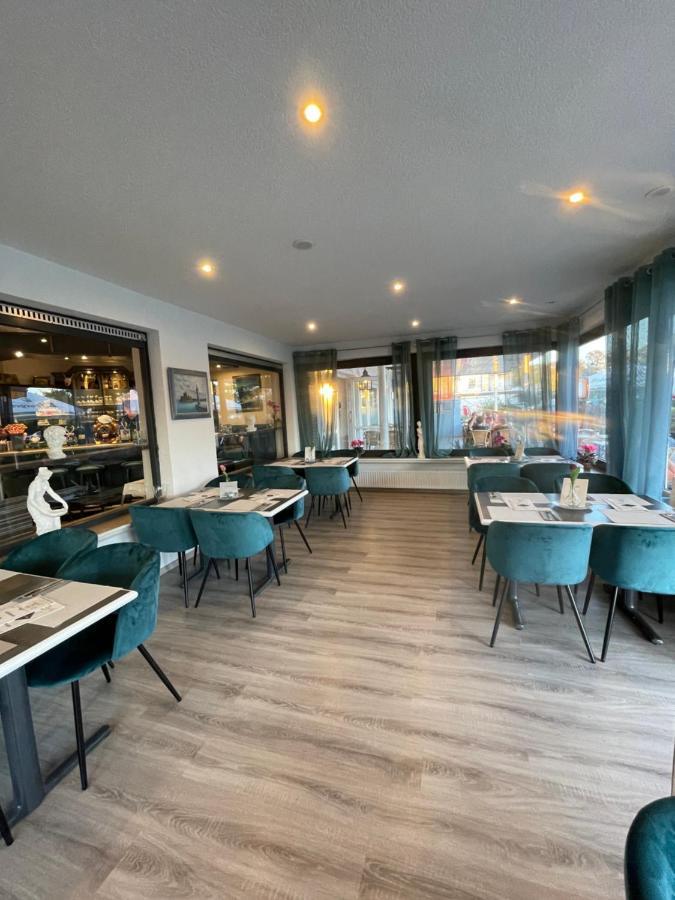 Strand Hotel Nordsee, Hotel Deichlaeufer Tossens Bagian luar foto